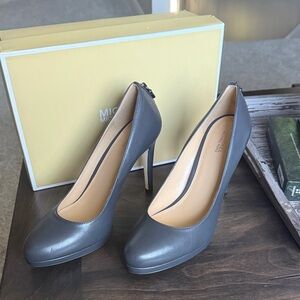 Michael Kors Charcoal Leather Platform Pumps